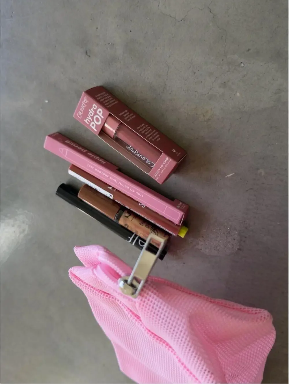 Beauty Lip Bundle / 6pc Makeup Set w Mesh Bag / Pink